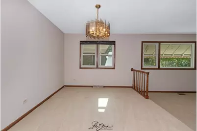 6517 157th Street, Oak Forest, IL 60452 - Photo 17