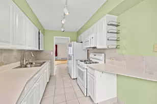 2219 Central St, Evanston, IL 60201 - Photo 11