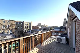1522 W Superior St, Chicago, IL 60642 - Photo 35