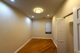 1522 W Superior St, Chicago, IL 60642 - Photo 15