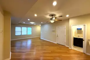 1522 W Superior St, Chicago, IL 60642 - Photo 7