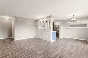 10851 S Keating Ave, Oak Lawn, IL 60453 - Photo 3