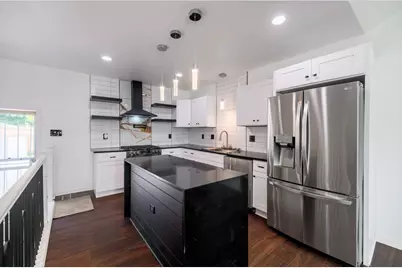 1300 Washington Street, Chicago Heights, IL 60411 - Photo 5
