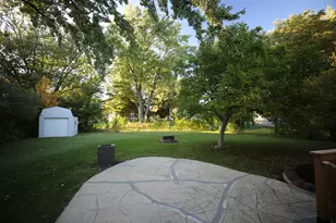 706 Golfview Terrace, Buffalo Grove, IL 60089 - Photo 19
