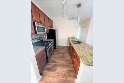 328 E 25th Place #3W, Chicago, IL 60616 - Photo 5