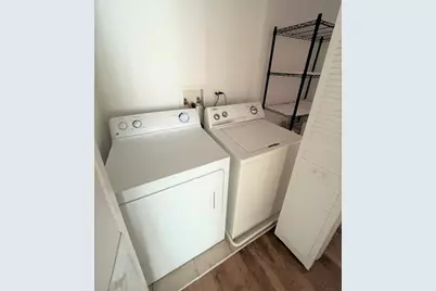 328 E 25th Place #3W, Chicago, IL 60616 - Photo 17