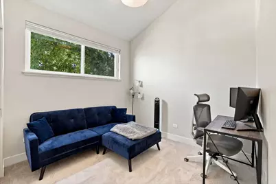 5200 W Eddy Street, Chicago, IL 60641 - Photo 33
