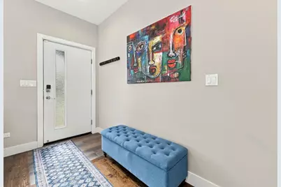 5200 W Eddy Street, Chicago, IL 60641 - Photo 3