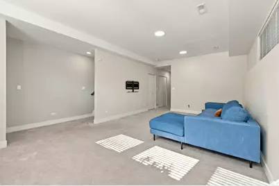 5200 W Eddy Street, Chicago, IL 60641 - Photo 39