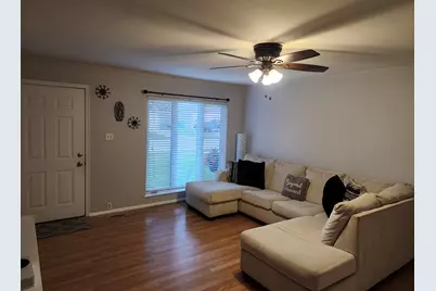 436 Camden Avenue, Romeoville, IL 60446 - Photo 3