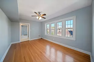 7822 S Kingston Ave, Chicago, IL 60649 - Photo 7