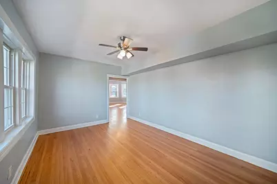 7822 S Kingston Avenue #2, Chicago, IL 60649 - Photo 9