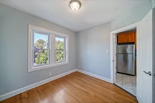7822 S Kingston Ave, Chicago, IL 60649 - Photo 17