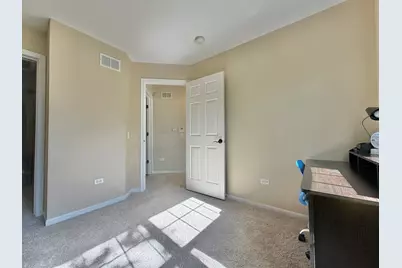110 Pembroke Circle, Lake Bluff, IL 60044 - Photo 33