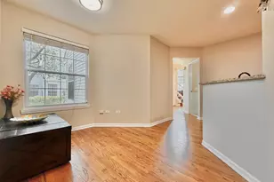 110 Pembroke Cir, Lake Bluff, IL 60044 - Photo 17