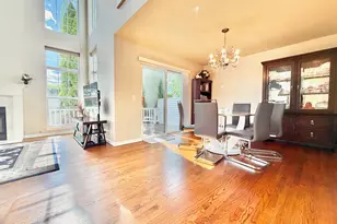 110 Pembroke Cir, Lake Bluff, IL 60044 - Photo 11