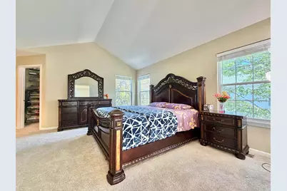 110 Pembroke Circle, Lake Bluff, IL 60044 - Photo 27