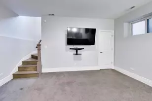 4607 S Calumet Ave, Chicago, IL 60653 - Photo 37