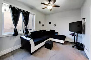 4607 S Calumet Ave, Chicago, IL 60653 - Photo 33