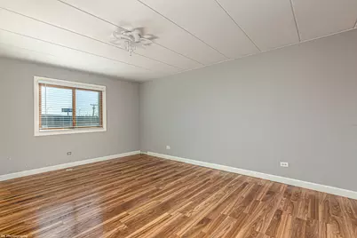 8807 S 79 Avenue #17, Hickory Hills, IL 60457 - Photo 9