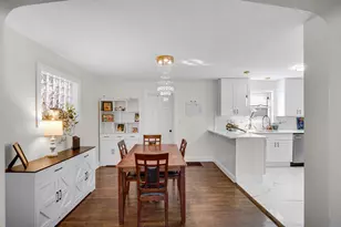 8755 S Merrill Ave, Chicago, IL 60617 - Photo 7