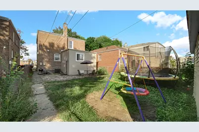 8755 S Merrill Avenue, Chicago, IL 60617 - Photo 37