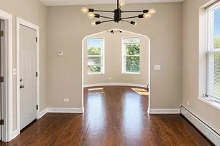 1754 E 73rd St, Chicago, IL 60649 - Photo 5