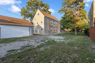 2248 S Kolin Ave, Chicago, IL 60623 - Photo 41