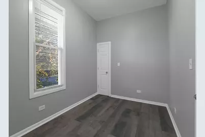 2248 S Kolin Avenue, Chicago, IL 60623 - Photo 23