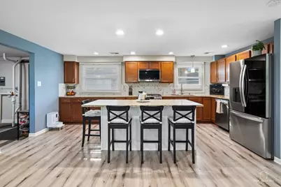 1831 Wedgewood Lane, Schaumburg, IL 60193 - Photo 13