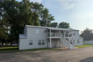 345 N Shabbona St, Coal City, IL 60416 - Photo 1