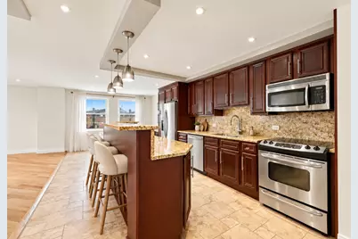 9514 Lawrence Avenue #2208, Schiller Park, IL 60176 - Photo 5