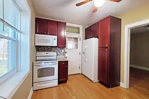 8922 Skokie Blvd, Skokie, IL 60077 - Photo 3