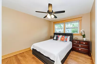 1916 N Spruce Terrace, Arlington Heights, IL 60004 - Photo 17