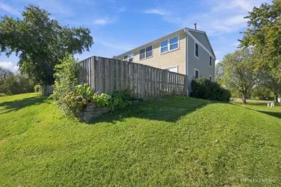 1901 Richmond Court #1901, Schaumburg, IL 60194 - Photo 23