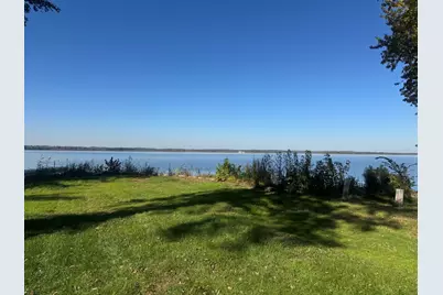 39235 N Shore Avenue, Antioch, IL 60002 - Photo 11
