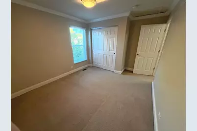 924 Elizabeth Drive, Streamwood, IL 60107 - Photo 15