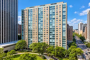 3180 N Lake Shore Dr, Chicago, IL 60657 - Photo 1