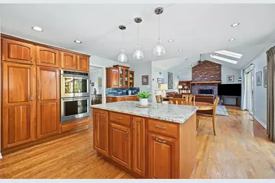 163 Stonegate Court, Glen Ellyn, IL 60137 - Photo 11
