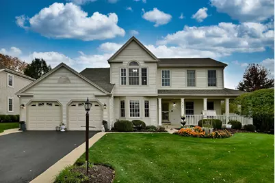 422 Atlantic Lane, Elk Grove Village, IL 60007 - Photo 1
