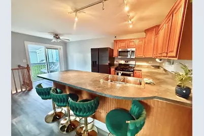 1677 Trowbridge Court #A, Wheaton, IL 60189 - Photo 7