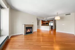 130 N Garland Ct, Chicago, IL 60602 - Photo 5