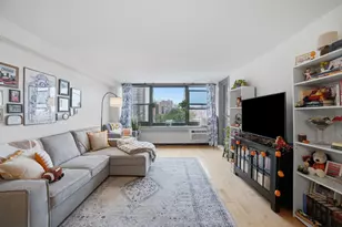 555 W Cornelia Ave, Chicago, IL 60657 - Photo 9