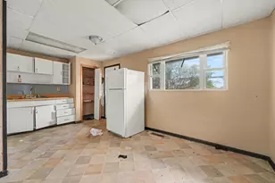 270 Chappel Ave, Calumet City, IL 60409 - Photo 5