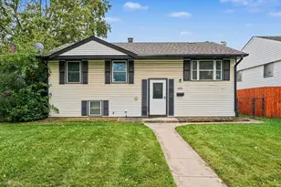 270 Chappel Ave, Calumet City, IL 60409 - Photo 1