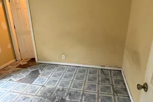 911 N Lawler Ave, Chicago, IL 60651 - Photo 7