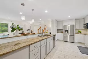 301 Kilpatrick Ave, Wilmette, IL 60091 - Photo 9