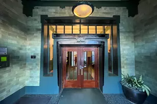 732 S Financial Pl, Chicago, IL 60605 - Photo 3