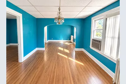 1917 N Broadway Street, Crest Hill, IL 60403 - Photo 11