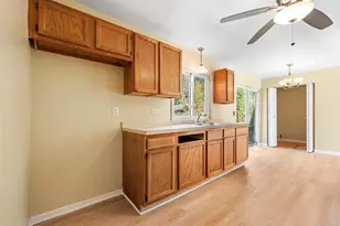 15326 Cherry Ln, Markham, IL 60428 - Photo 11